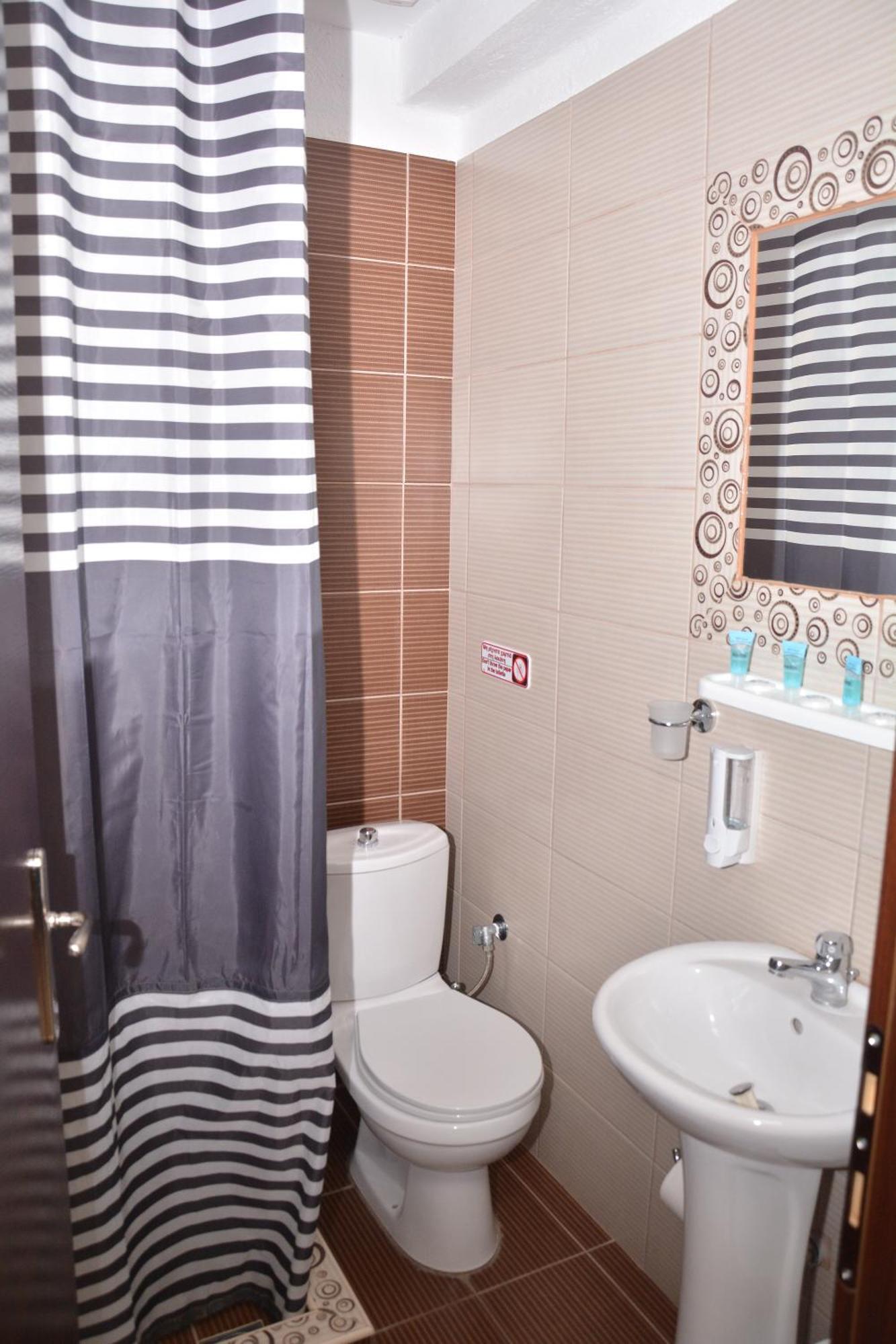 Hotel Paris Paralía Екстериор снимка