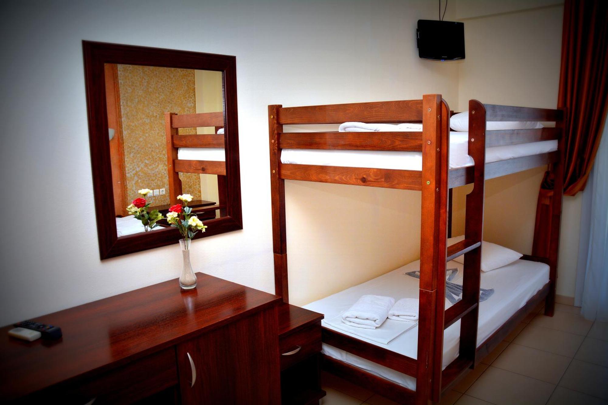 Hotel Paris Paralía Екстериор снимка