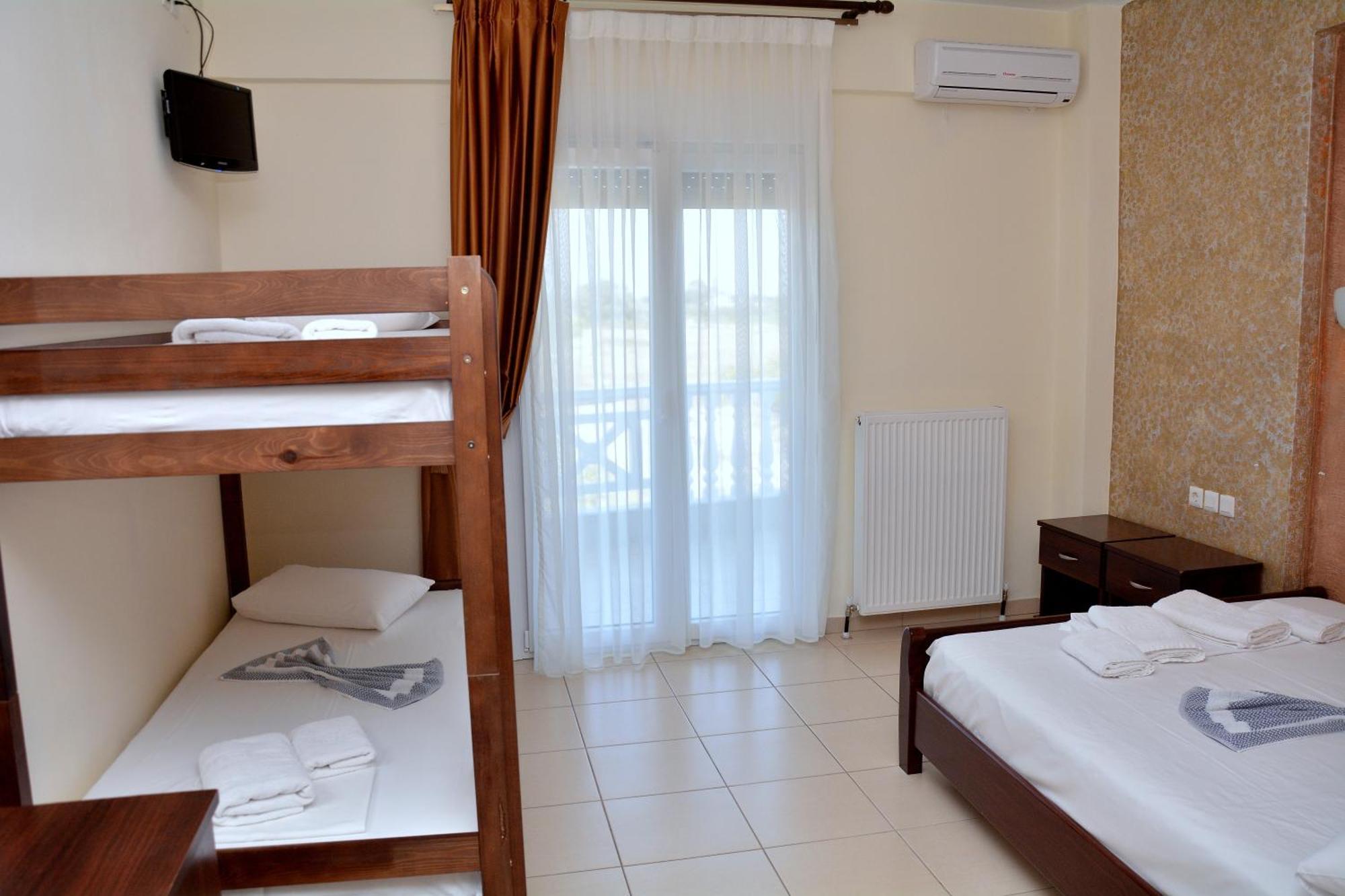 Hotel Paris Paralía Екстериор снимка
