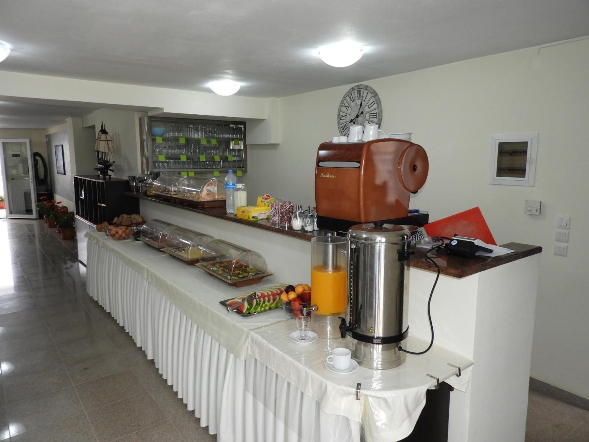 Hotel Paris Paralía Екстериор снимка